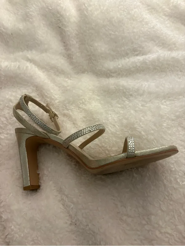 Mix No. 6 Women's Gold Strappy Heels - Image 4
