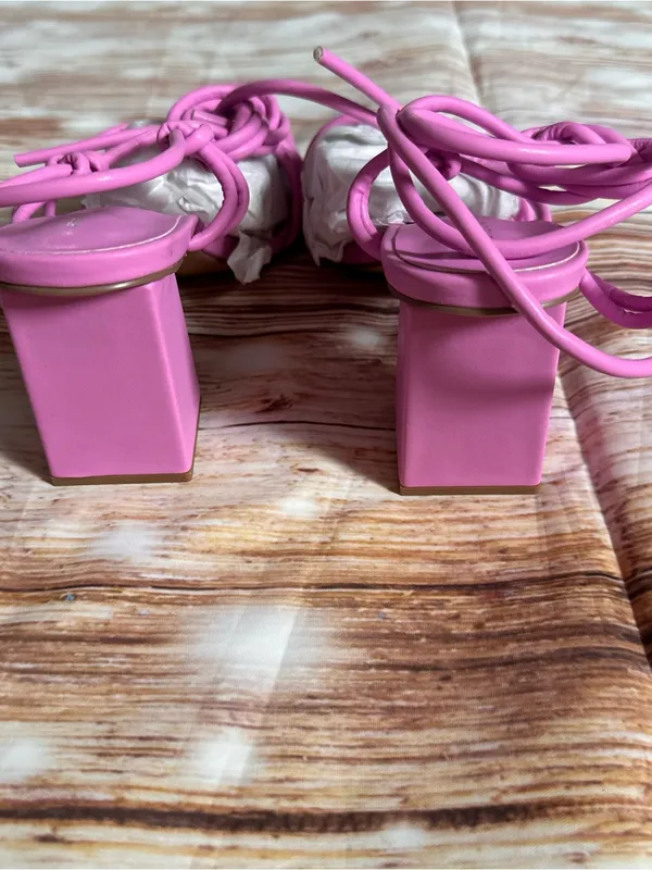 PRETTYLITTLETHING Pink Square Toe Strappy Low 4” Block Heeled Sandals Size 8 NIB - Image 10