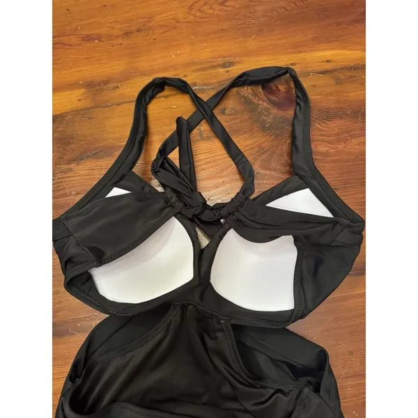 Women's Black One Piece Swimsuit With Cutouts Size Large NEW - Image 3