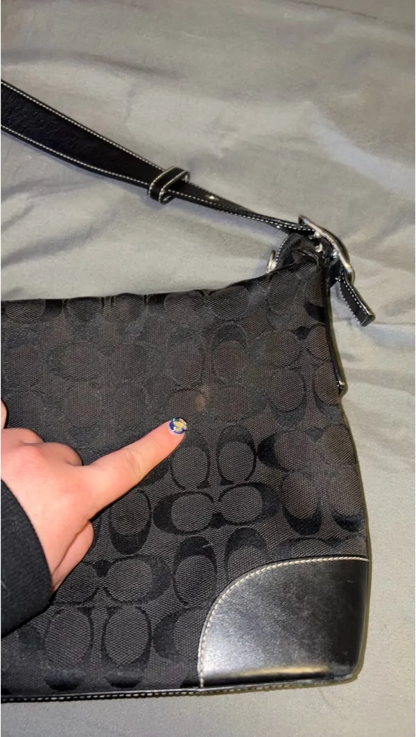 Vintage Coach Crossbody Bag - Image 7