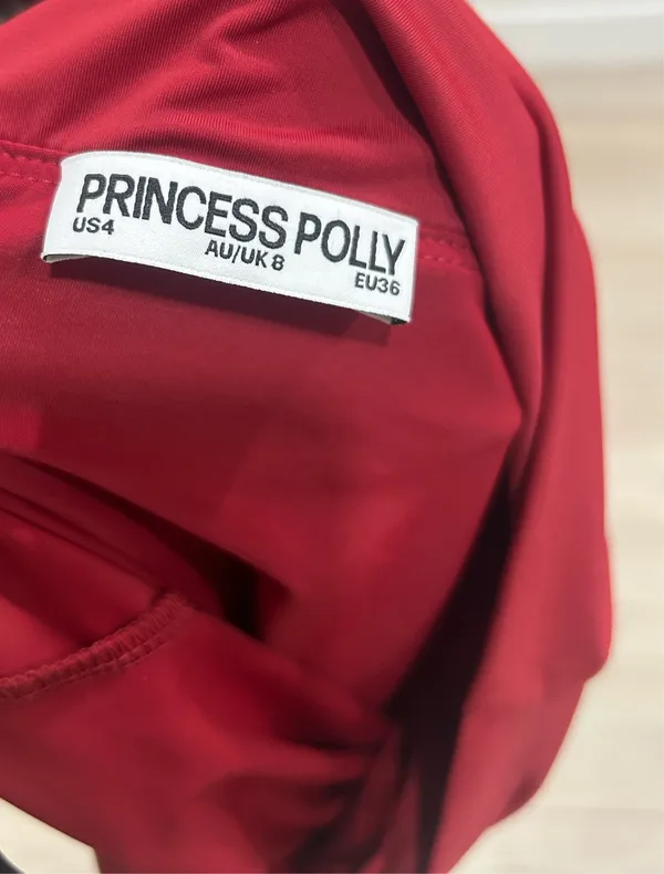 BNWOT Princess Polly top - Image 2