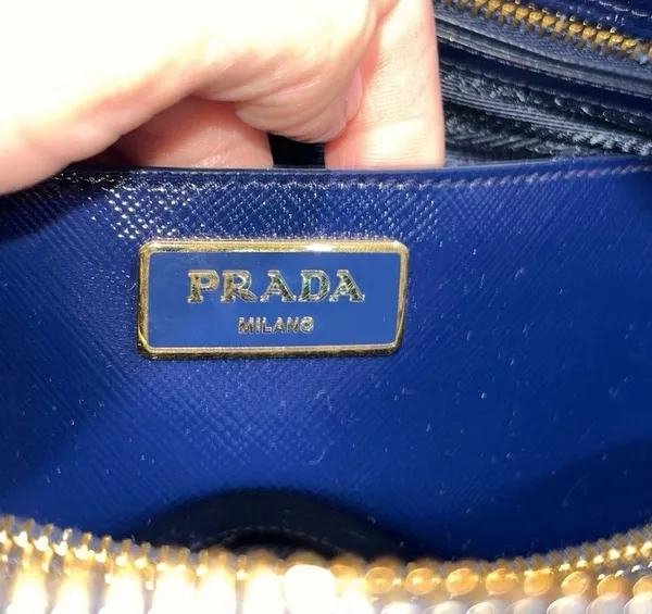 Prada Navy Blue Patent Saffiano Vernice Shoulder Bag Purse - Image 9