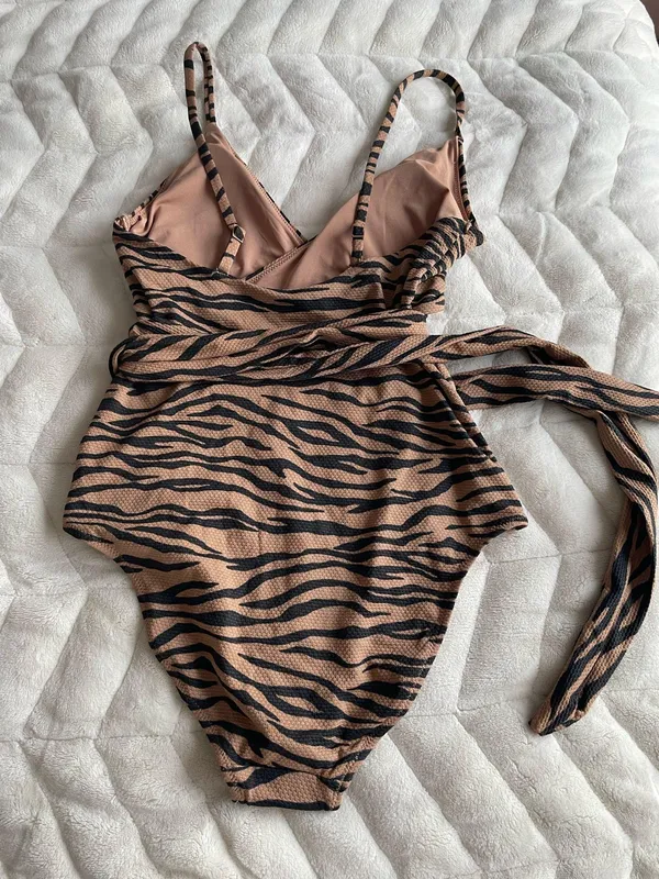 Aerie tiger animal print one peice swimsuit - Image 3