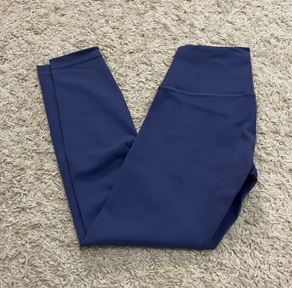 Lululemon Wunder Train 25” Leggings Waterdrop Size 6 - Image 3