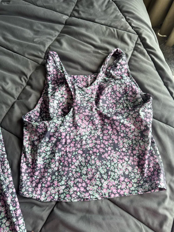 Sage Collective Leggings and Sports Bra Set - Image 4