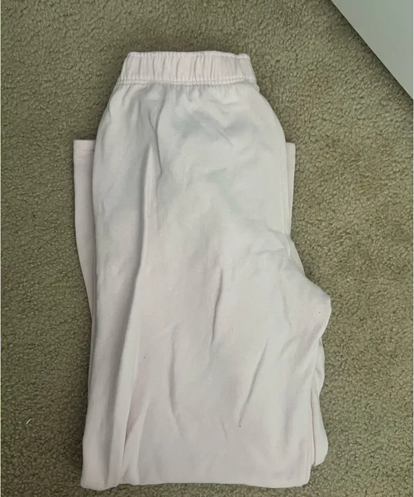Hollister sweatpants baby pink - Image 2