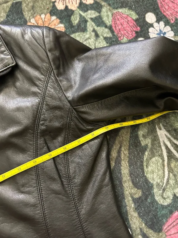 Wilson's Leather Jacket (S) - Image 9