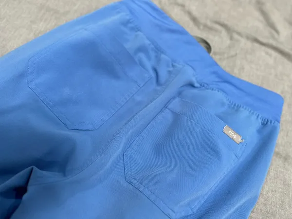 Figs ceil blue scrub set - Image 5