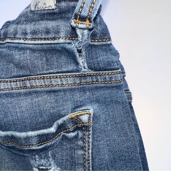 KanCan Estilo Style Women's Medium Wash Straight Leg Ankle Length Distress Jeans - Image 13
