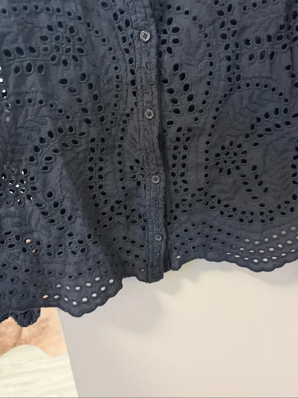 $178 NWOT Joie Black Eyelet Button-Down Top – 100% Cotton – Size XS - Image 4