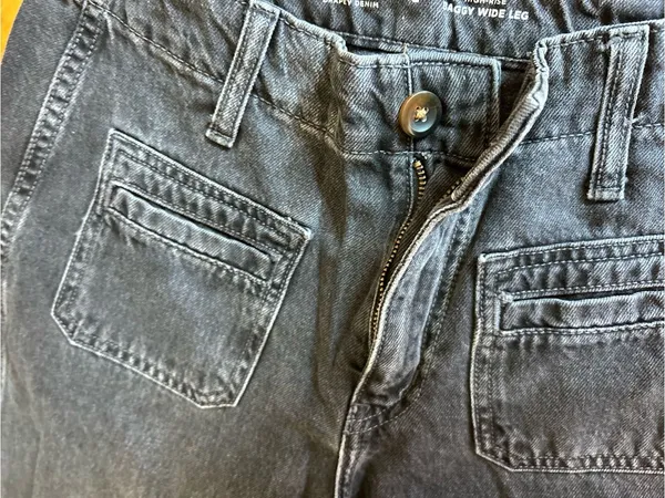 Old navy drapey denim high rise baggy wide leg jeans black 2 - Image 4
