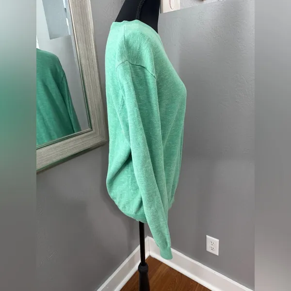 J. Crew Green Pullover Crewneck Preppy Casual Sweater Size Medium. - Image 3