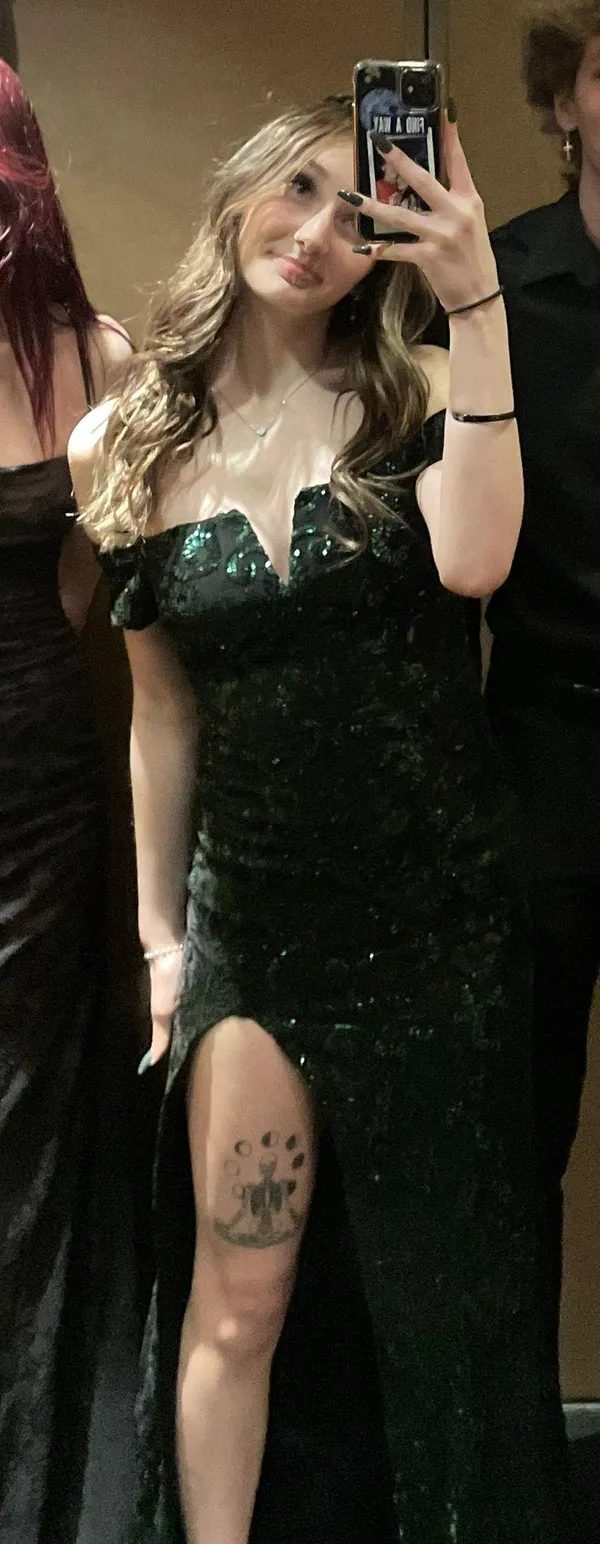 Windsor Dark Green Prom Dress - Image 4