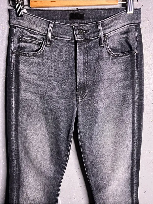 Mother Denim Insider Step Crop Fray in “Miss Moody Two Shoes Racer” size 28. - Image 5