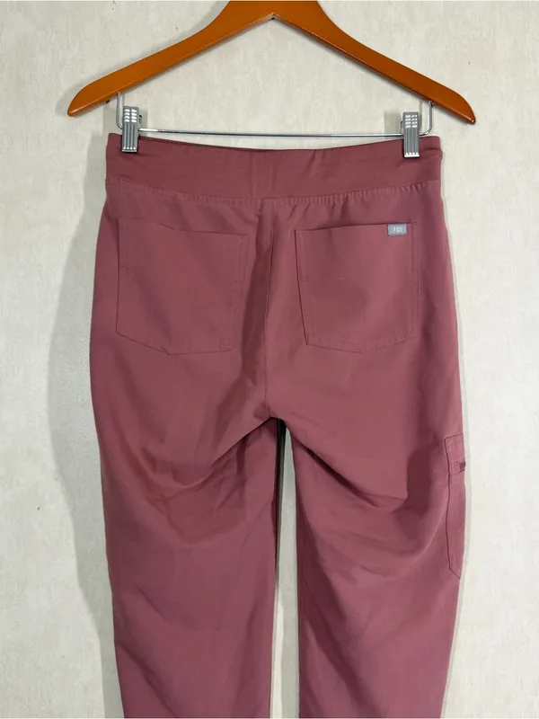 Figs Women’s Zamora Jogger Scrub Pants Pull On in Mauve Pink XSP - Image 5