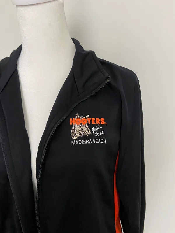 Hooters Jacket - Image 2