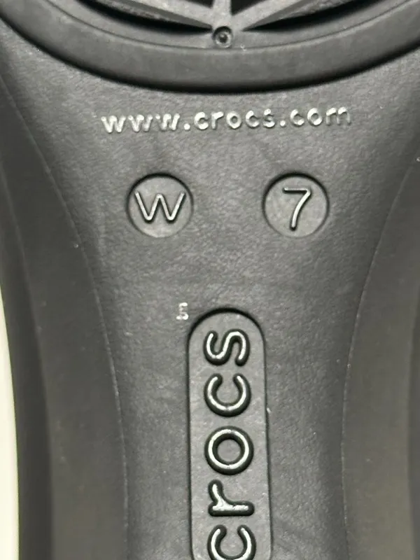 Crocs Lina Wedge Pump - Image 12