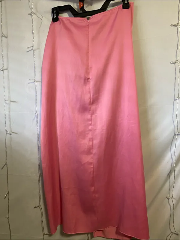 Wayf Pink Satin Twist-Front Maxi Skirt - Image 3
