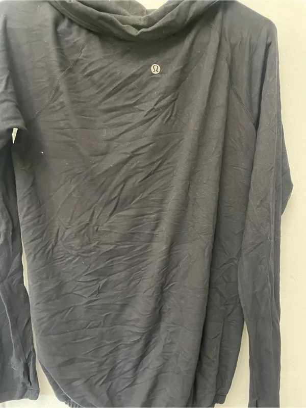 Lululemon Women’s Size 8 Black Long Sleeve Cowl Neck Pullover Top - Image 3