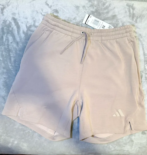 adidas Warm-Up Shirts bBeige Athletic Drawstring Shorts - Image 2