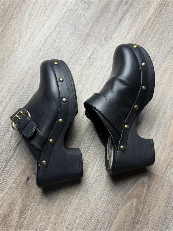 Steve Madden Leather Studded Platform Clogs – Women’s Size 6M - Image 4