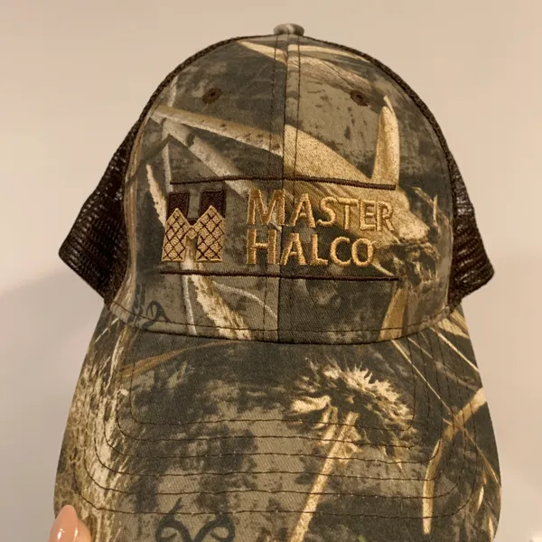 Camouflage Mesh Back Camo Trucker SnapBack Hat - Image 3