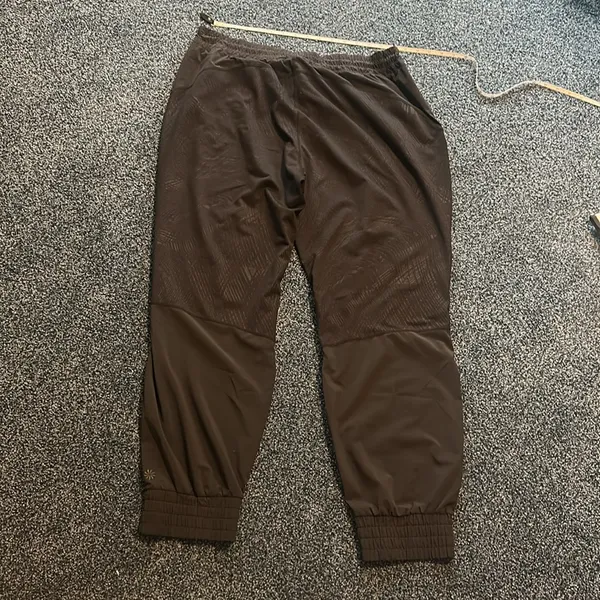 Athleta Black Joggers Pants XL elasticized waist and ankles pattern nwot - Image 7