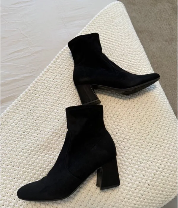 Unisa Black Suede Block Heel Ankle Boots size 8 - Image 2