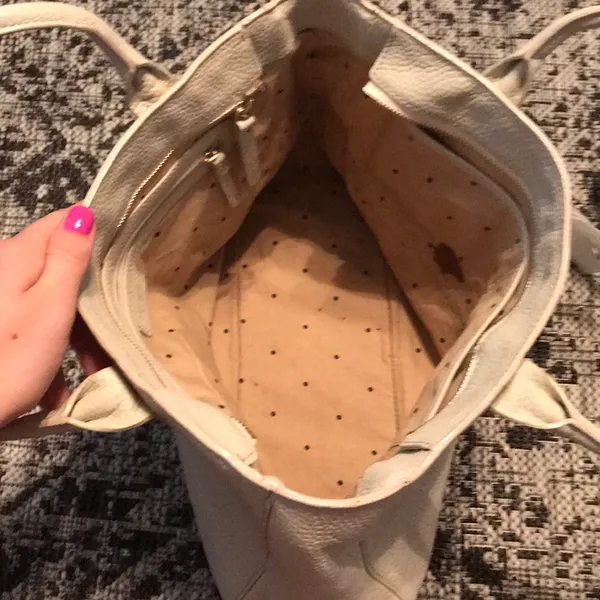 Kate Spade cream pin hole medium tote, 3 pocket‎ - Image 6