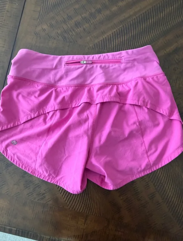 Sonic Pink Lululemon Shorts Speed Up - Image 3