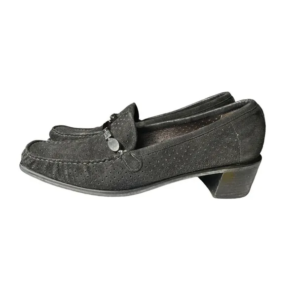 Stuart Weitzman Size‎ 8 Black Suede Perforated Beaded Chunky Heel Loafer #S87-8 - Image 2