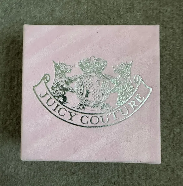 Juicy Couture Set Bee,Faux Pearl,Crown Toggle Bracelet & Faux Pearl Earring NIB - Image 2