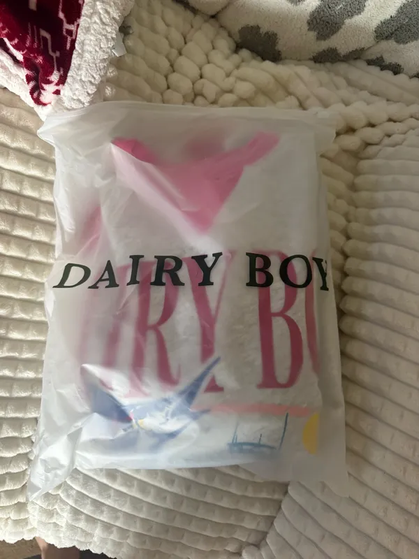 Dairy Boy biggest catch crewneck XS - Image 3