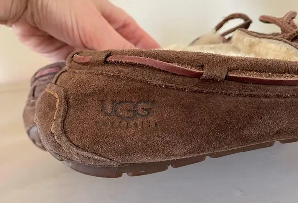 UGG Suede Shearling Moccasin Slippers Dark Brown size 8 - Image 8