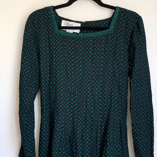 Sarah Elizabeth Vintage Green Black Diamond Print Rayon Cottagecore Dress Size 8 - Image 4