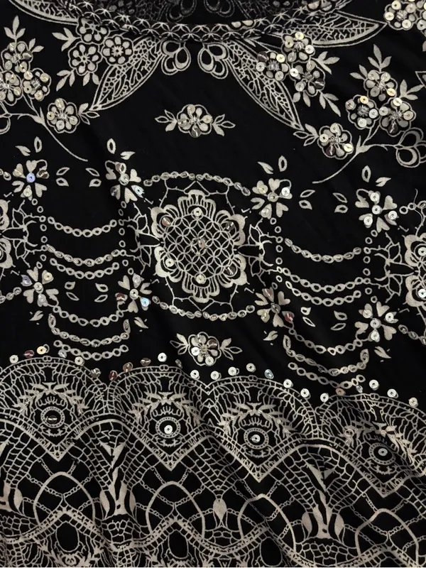 Bila Black & White Ornate Lace-Trim Tank Top - Image 5