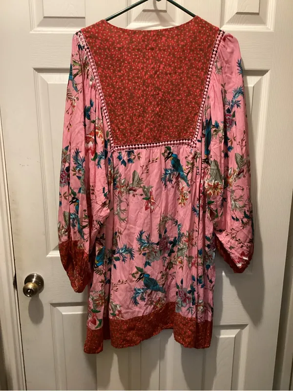 Johnny Was Pink Floral Boho Blouse with Red Accents - Image 5
