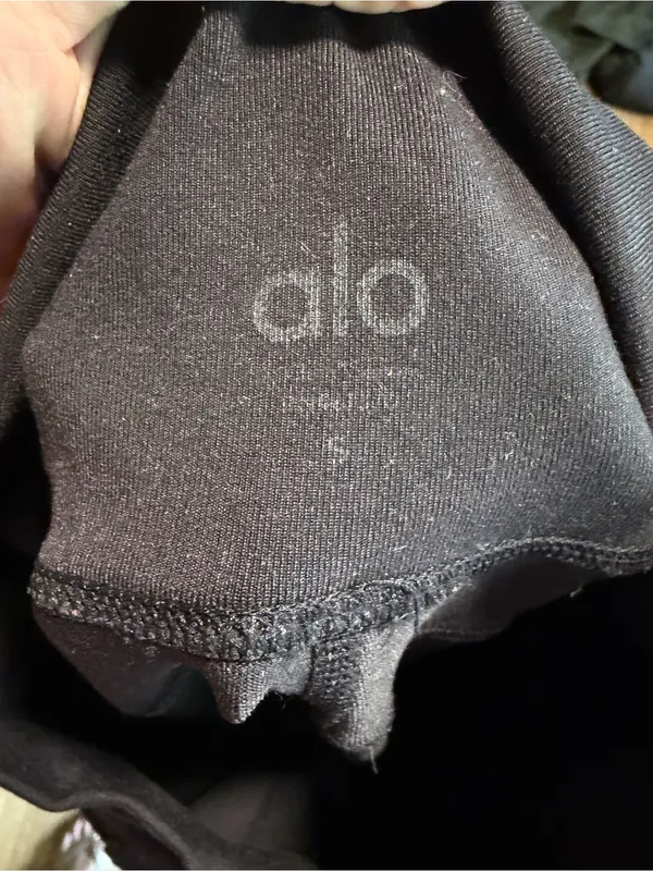 Alo Yoga Pocket Leggings High-Waist Black - Image 5