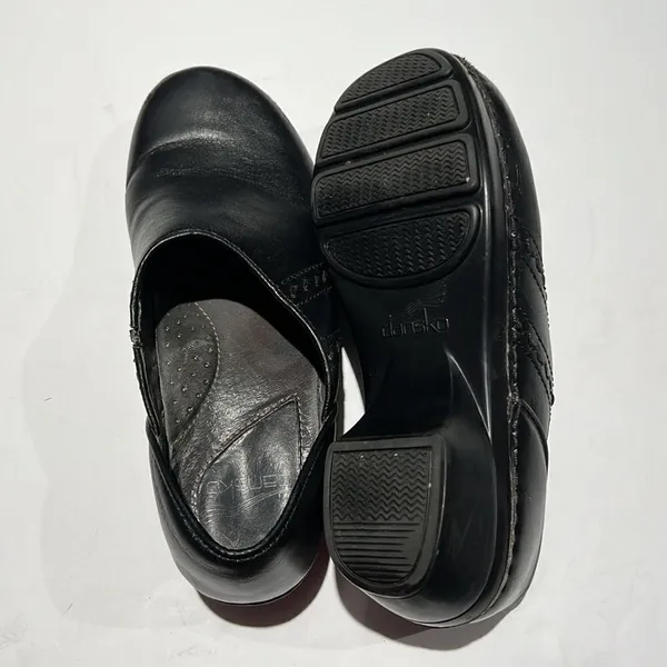 Dansko Black‎ Leather Slip On Clogs Size 38/7.5-8. B62 - Image 8