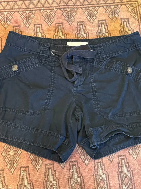Old Navy Casual Black Drawstring Cotton Shorts - Image 2