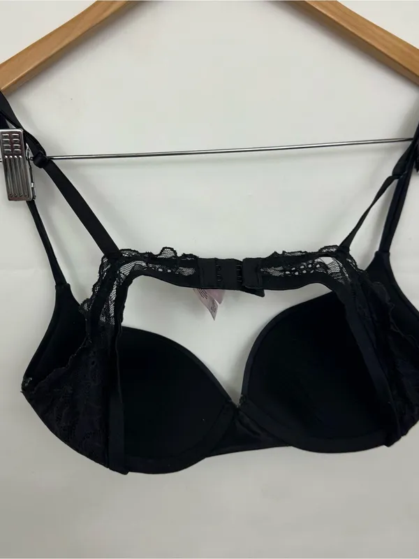 Victoria’s Secret Black Lace-Back Everyday T-Shirt Bra old school bra 34C - Image 5