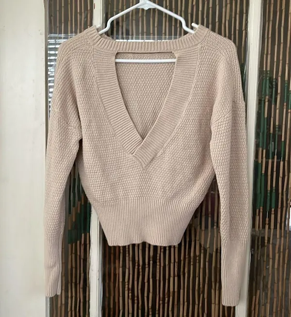 Hippie Rose tan Sweater size M - Image 3