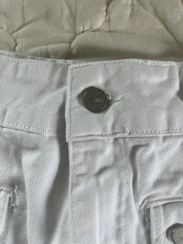 ZARA White Jean Shorts - Image 4