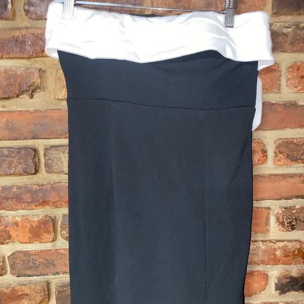 NWOT Lulu's Fabulous Phenomenon Black White Strapless Bow Midi Dress Size Small - Image 4