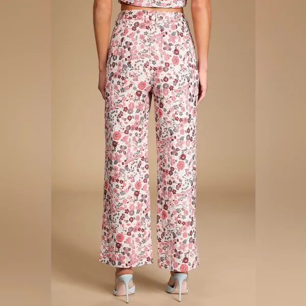 Lulus Floral One-Shoulder 2 piece set. - Image 2