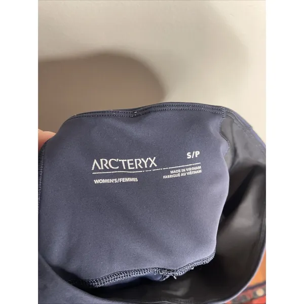 Arc'teryx Oriel Legging 26" Inseam Womens SMALL Pockets Navy Blue Hiking - Image 10