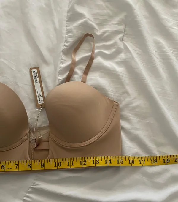 SKIMS deep plunge shape wear plunge bra - Image 5
