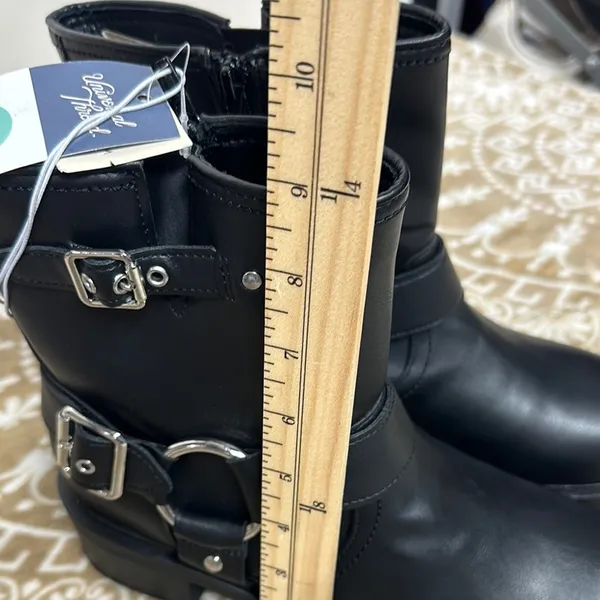 Universal Threads Black Combat Boots with Silver Hardware - Image 9