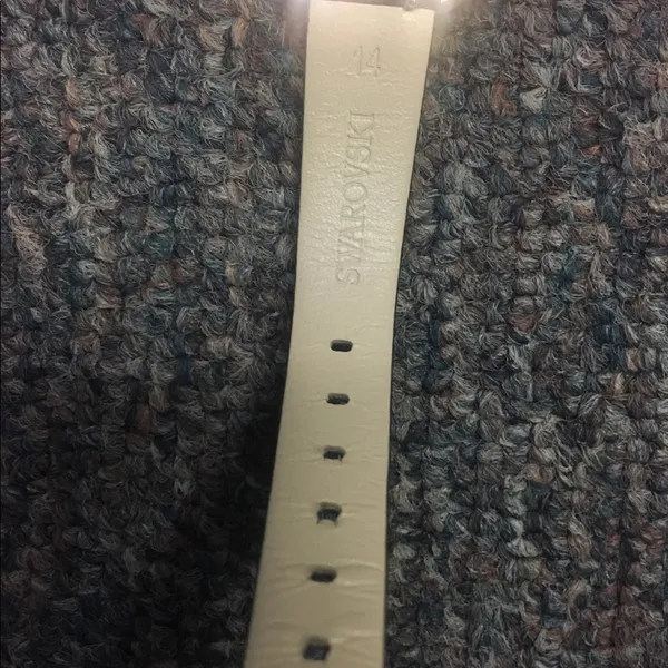 Swarovski crystalline rose gold watch - Image 4