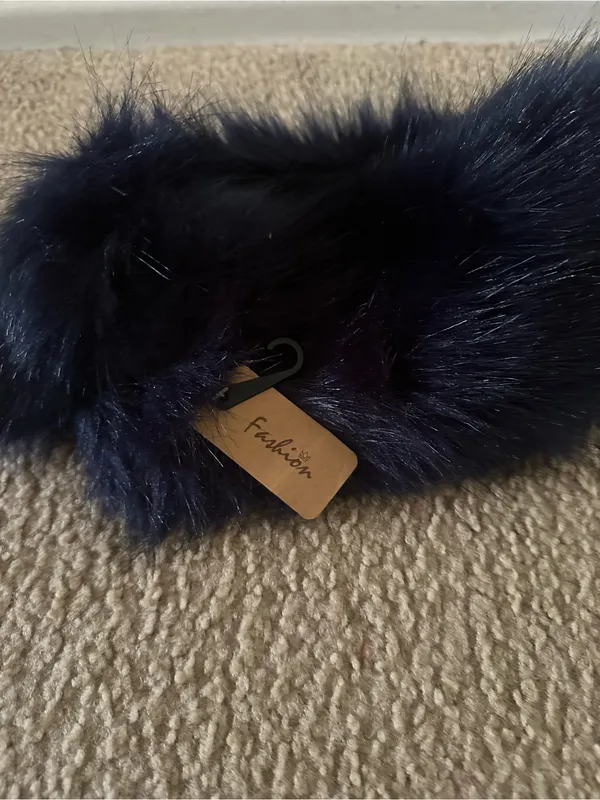 Plush Faux Fur Headband - Image 2